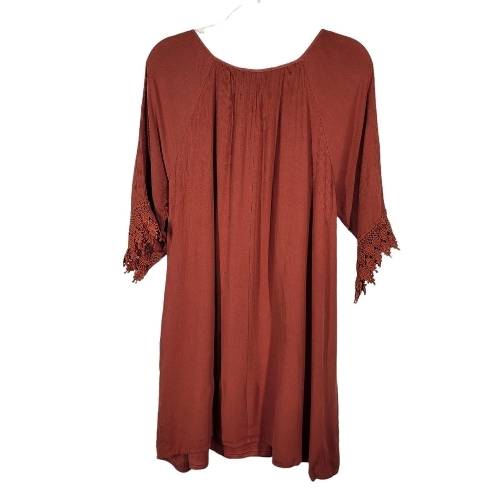 NAIF ROUND NECK DRESS - Picture 4 of 9